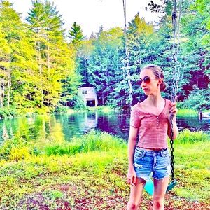 Meet your Posher, Etta